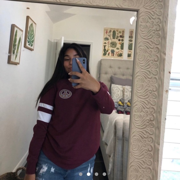 Cute glittery peace sign - Picture 2 of 4